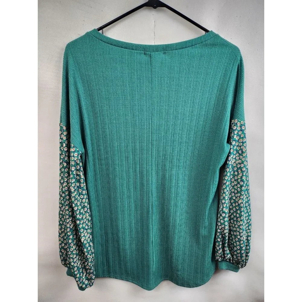 White Birch Green Floral Puff Sleeve Ribbed Knit BOHO Tunic Top Medium - Picture 7 of 8